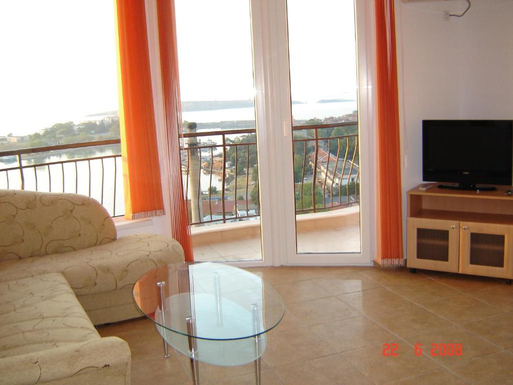 شقة Panoramic Penthouse سوزوبول الغرفة الصورة
