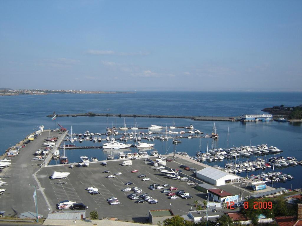 شقة Panoramic Penthouse سوزوبول الغرفة الصورة