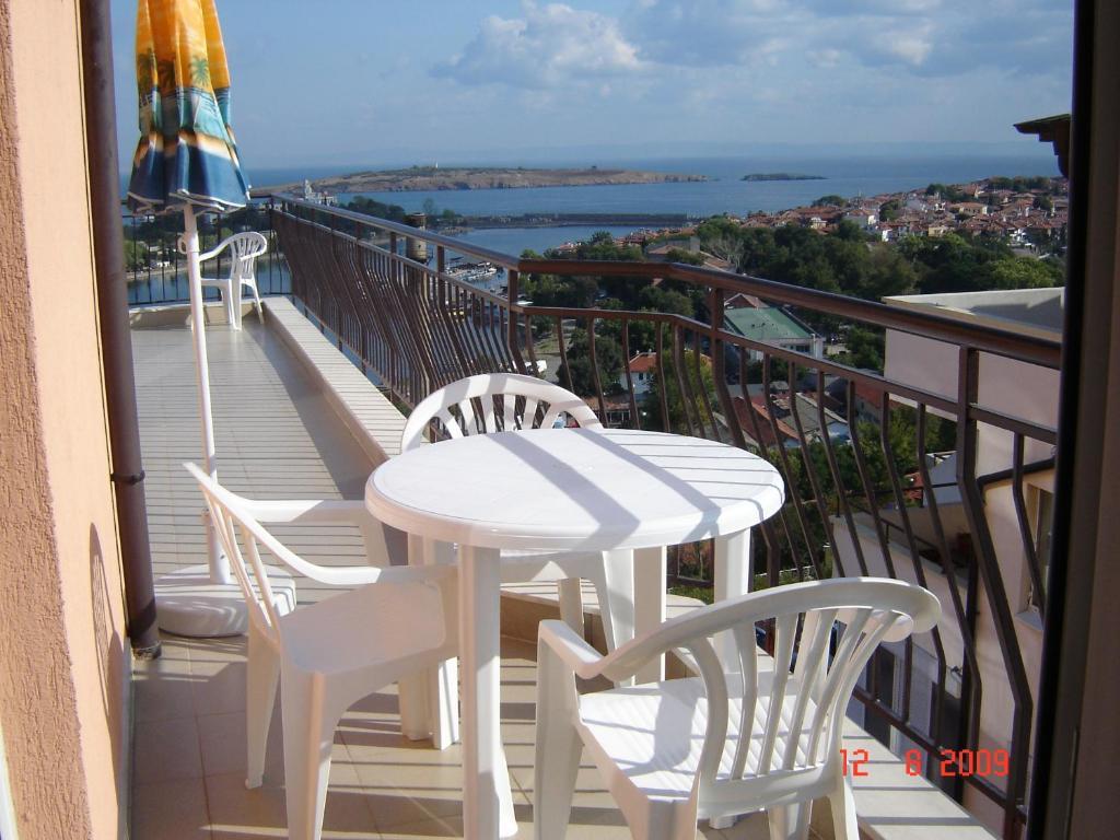 شقة Panoramic Penthouse سوزوبول الغرفة الصورة